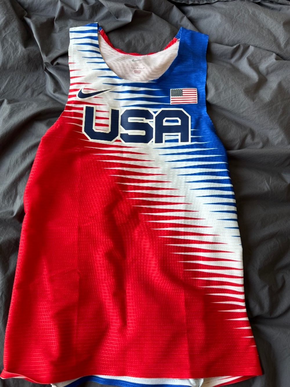 Nike Team USA Men's Relay Muscle Tank - Large